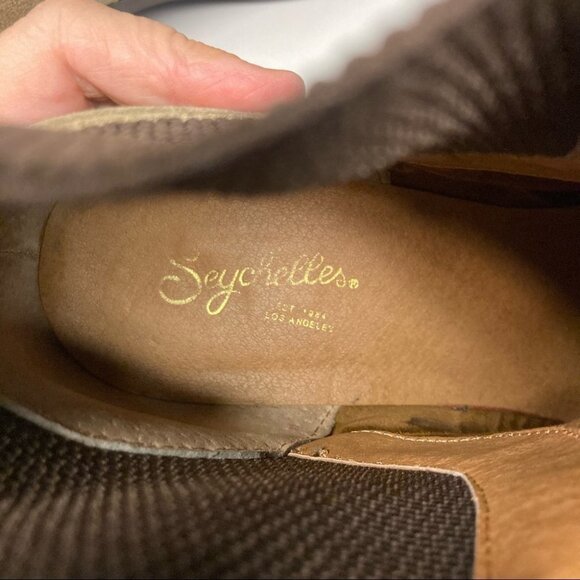 SEYCHELLES Sz 8.5 Chelsea Classic Suede Ankle Booties 1.5” Heel - Picture 9 of 11